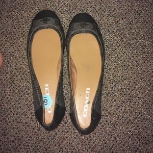 Coach Chelsea Flats